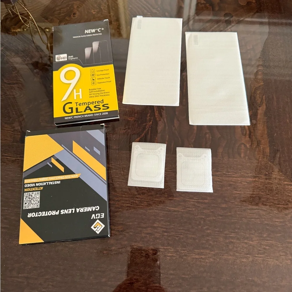 iPhone 12 Pro Max charger screen protector - Picture 3 of 6